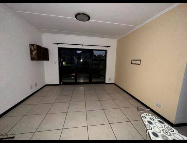 2 BEDROOM PROPERTY TO RENT IN GREENSTONE HILL
